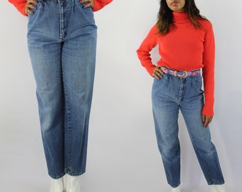 90s medium wash pinstripe high waist jeans, 30 inch waist, 90s Pinstripe Jeans, Mom Jeans, Pinstriped Denim, 90s Vintage Jeans, 90s Clothing