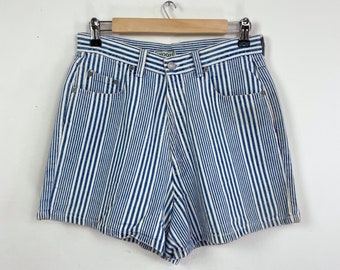 90s blue and white striped Skoozi shorts, Size 11, 30 Inch Waist, Striped Jean Shorts, Curvy Girl Curvy Woman, 90s Aesthetic Normcore VSCO