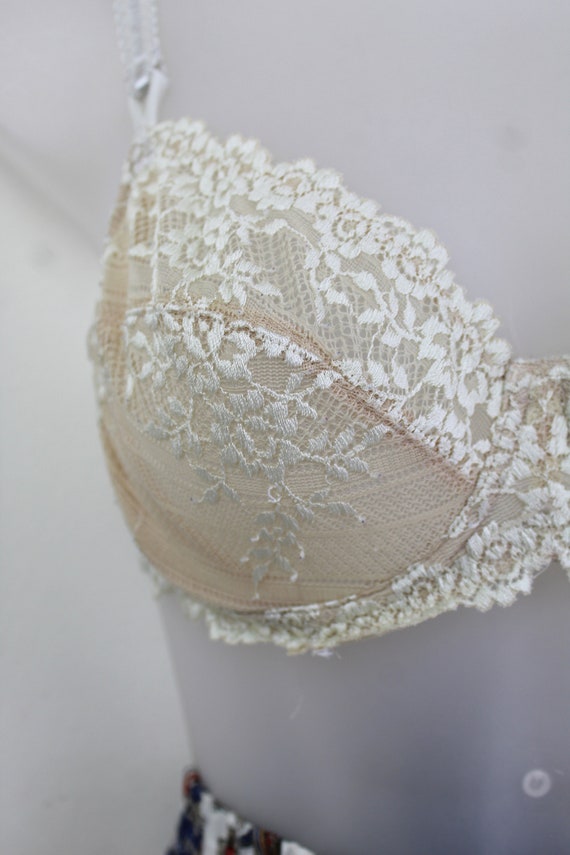 80s ivory lace WACOAL bra 32D, Petite Bra, Petite Lin… - Gem