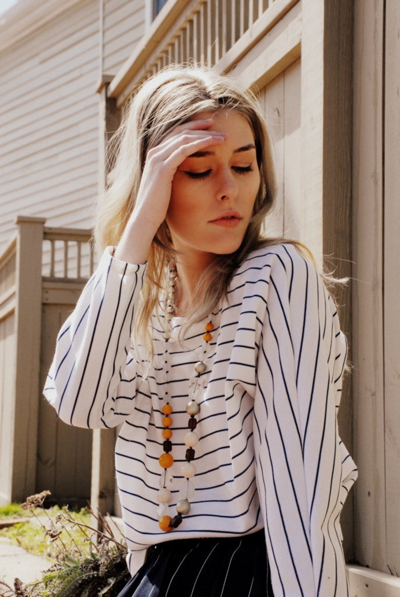 White With Black Pinstripe Nautical Chic Dolman Sweatshirt 90s Sweatshirt French Chic 90s Vintage Knitwear 90s Vintage Clothing - 