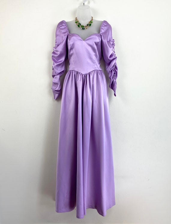 80s purple satin ball gown with ruched sleeve, Ta… - image 10