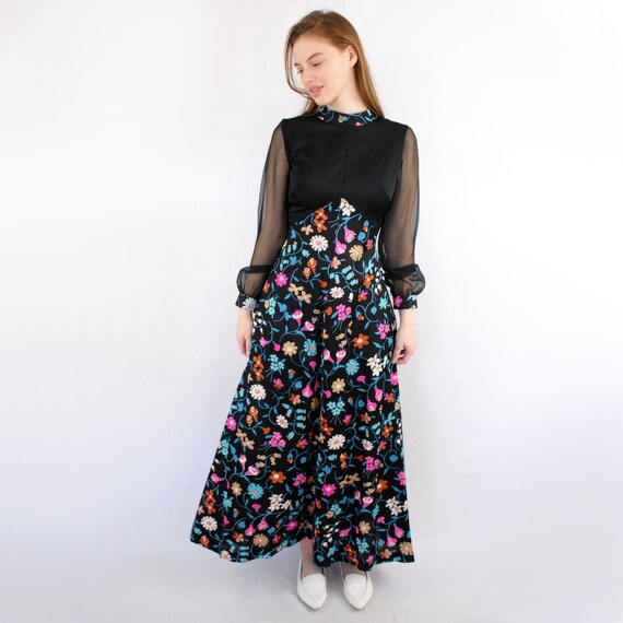 60s VINTAGE high neck maxidress with floral popar… - image 3