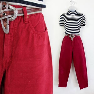 90s crimson red high waist mom jeans Size 9, 28 inch waist, Scarlet Red, CURVY Woman, Red Mom Jeans, Curvy Girl, 90s Aesthetic, 90s Clothing