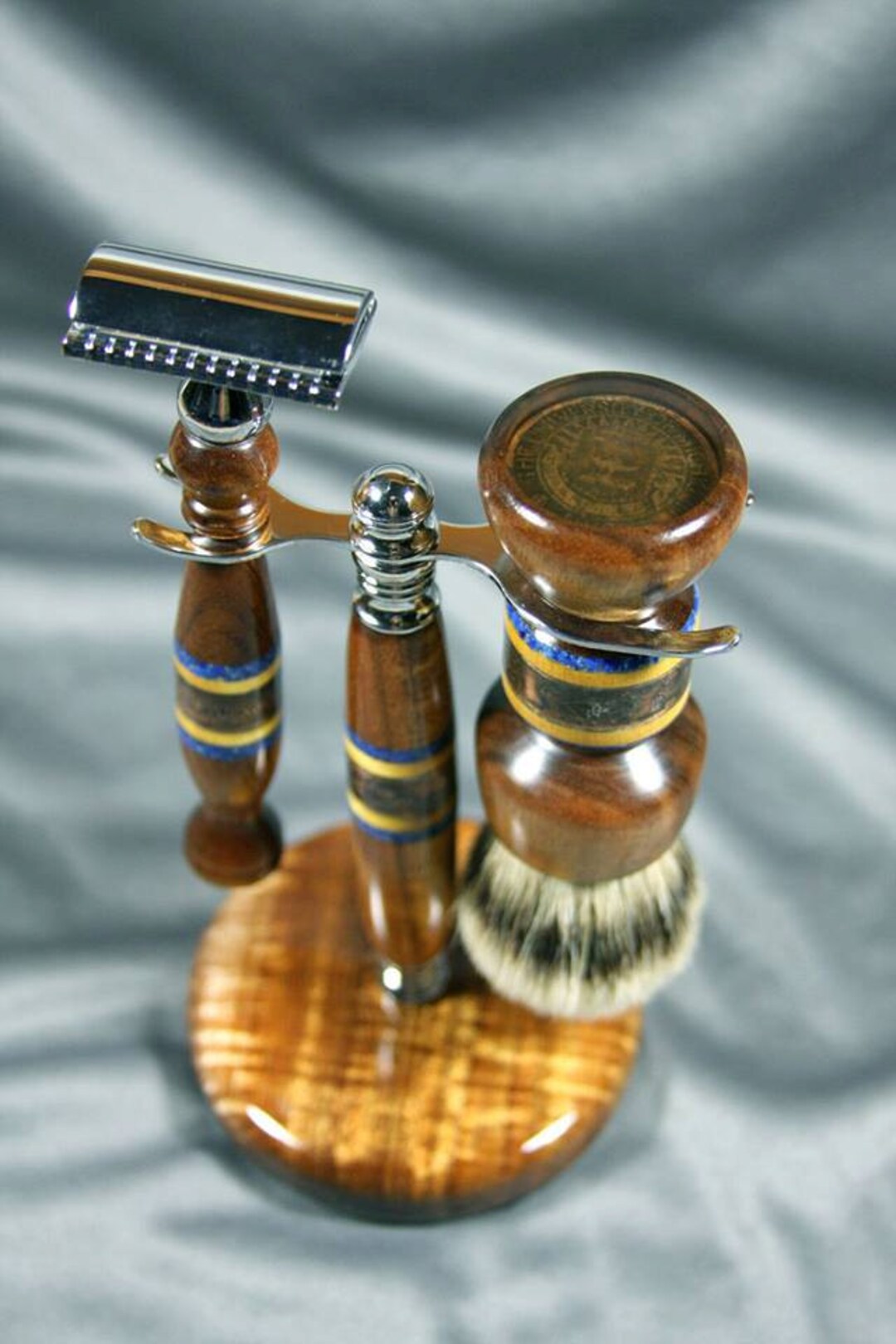 Collegiate Razor College Graduation High School Engraved Monogrammed Personalized Double ...