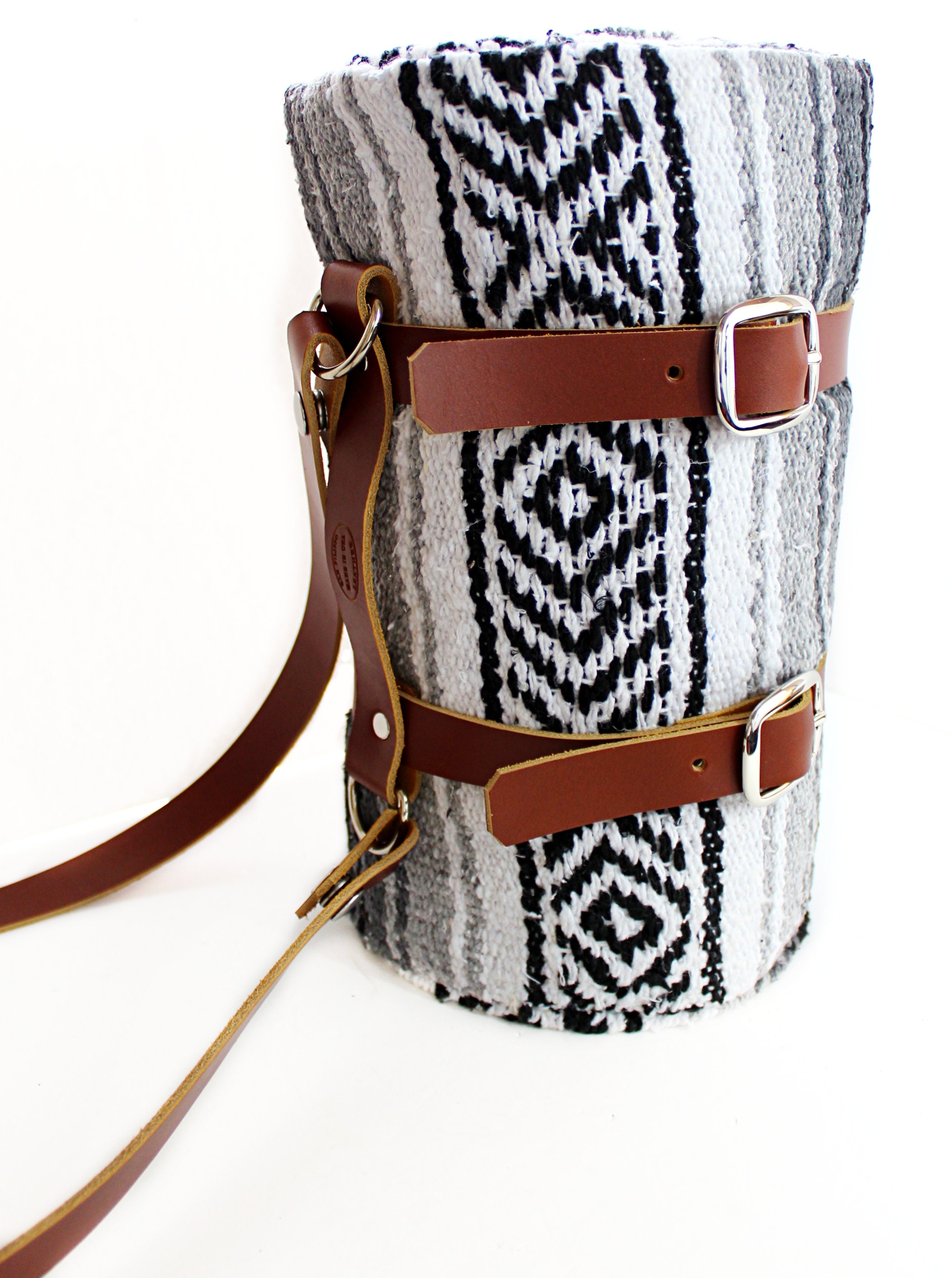 Leather Blanket Roll With Strap / Travel Blanket/ Beach Etsy Israel