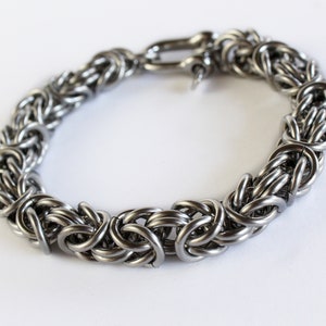 Men's Thick Silver Bracelet / Byzantine 14 Gauge Stainless Steel Chain ...