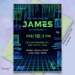 Op de afbeelding: Een neon-groene en blauwe verjaardagsuitnodiging met een gepixelde stijl. De uitnodiging zegt "You are invited James is turning 7" met de datum en tijd "Feb 18 3 PM". De uitnodiging bevat ook een adres en RSVP-informatie.