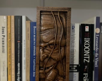 Gollum Wooden Book Divider Dark Art Bookend & Gothic Decor