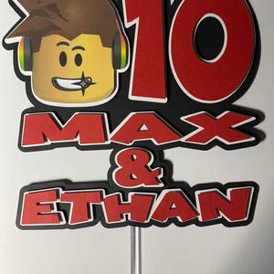 Personalised Roblox Cake Topper: Roblox Theme Party Decor bild 7