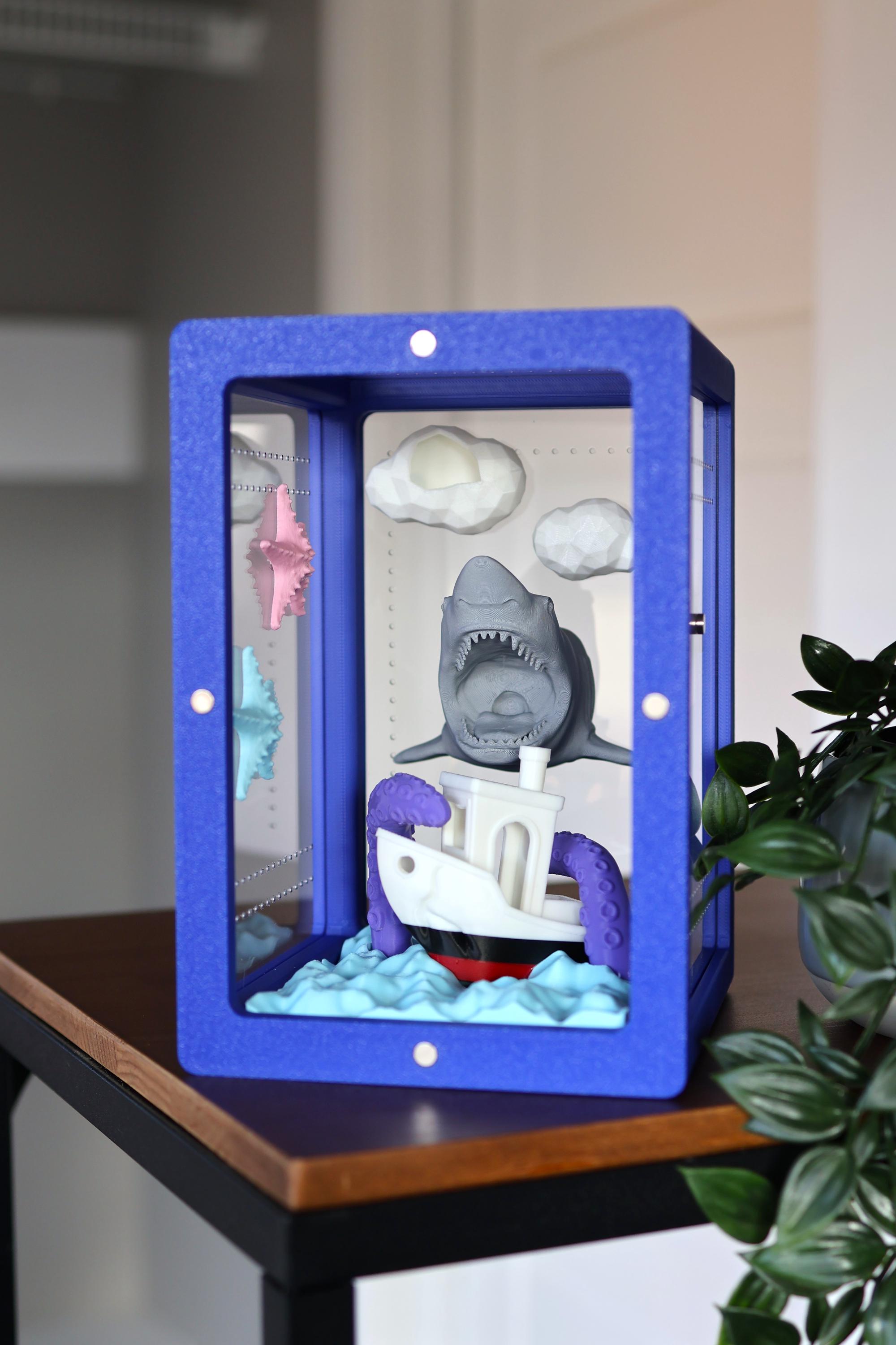 Decorated Jumping Spider Enclosure 5x5x8 - Ocean-themed 3D Printed
