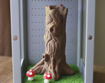 Tree Trunk Decor For Jumping Spider Enclosure - 3D Printed With Eco-Friendly Plastic
