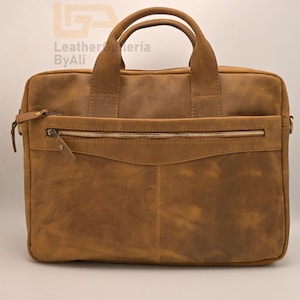 Personalisierte Top Grain Leder Laptoptasche - Aktentasche Schulranzen Portfolio Messenger Bag für Männer und Frauen, Leder Arbeitstasche mit Fächern.
