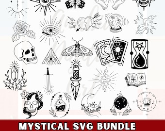 以下が含まれることがあります： 白黒の25個の神秘的なSVGデザインのコレクション。デザインには、蝶、目、手、蜂、バラ、頭蓋骨、クリスタル、蛾、タロットカード、砂時計、ヘビなどが含まれます。「MYSTICAL SVG BUNDLE」というテキストが下部に表示されています。