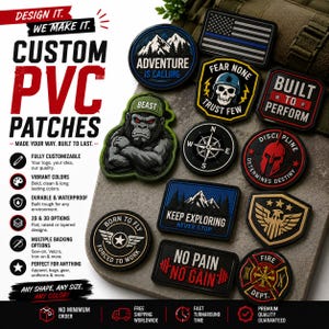 Puede incluir: Una colección de parches de PVC personalizados con varios diseños, incluyendo un gorila con gorra verde, una calavera, una brújula, un casco espartano, paisajes de montaña y textos como Adventure Is Calling y No Pain No Gain.