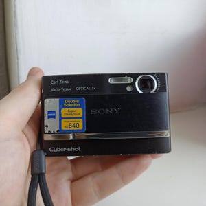 Sony Cyber-shot DSC-T9 Black 6.0MP Digital Compact Camera Working