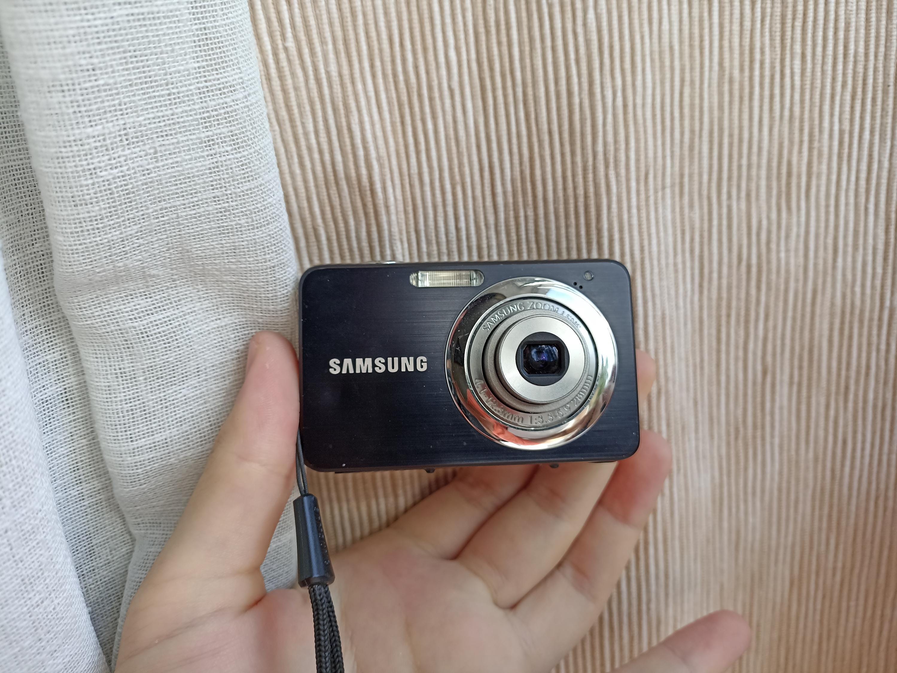 53.ixy Digital　10 Buy Canon digital camera IXY (Oishi) DIGITAL 10 black IXYD10