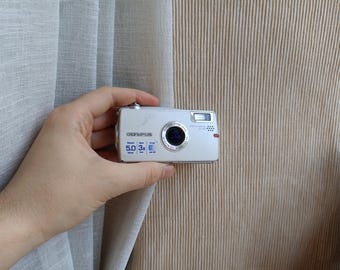 Fujifilm Finepix A800 Silver 8.3MP Digital Compact Camera Working