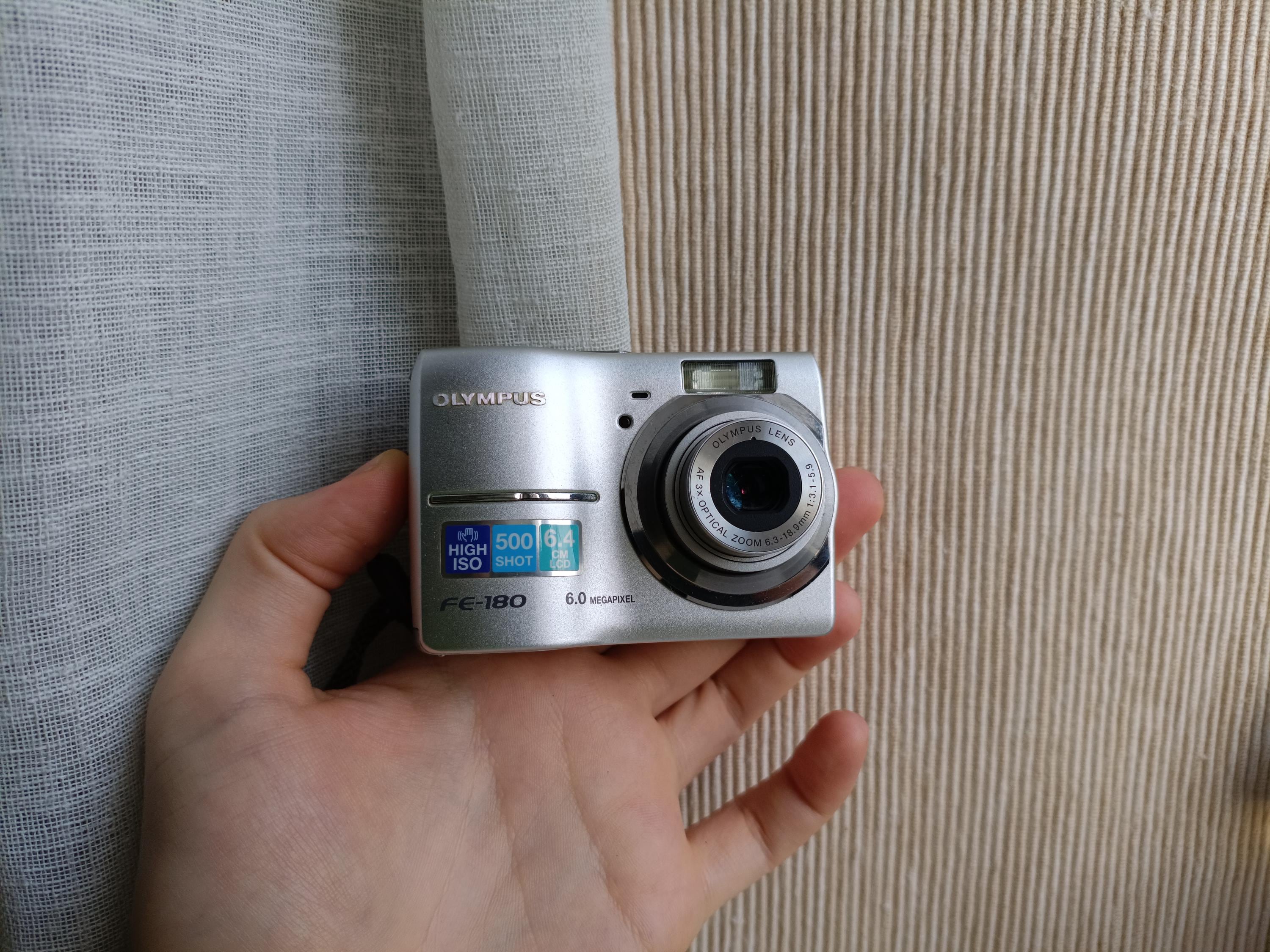 CASIO EXILIM OLYMPUS FE 180 本体セット Olympus FE-180 Silver 6.0MP Digital Compact Camera Xd Card Working