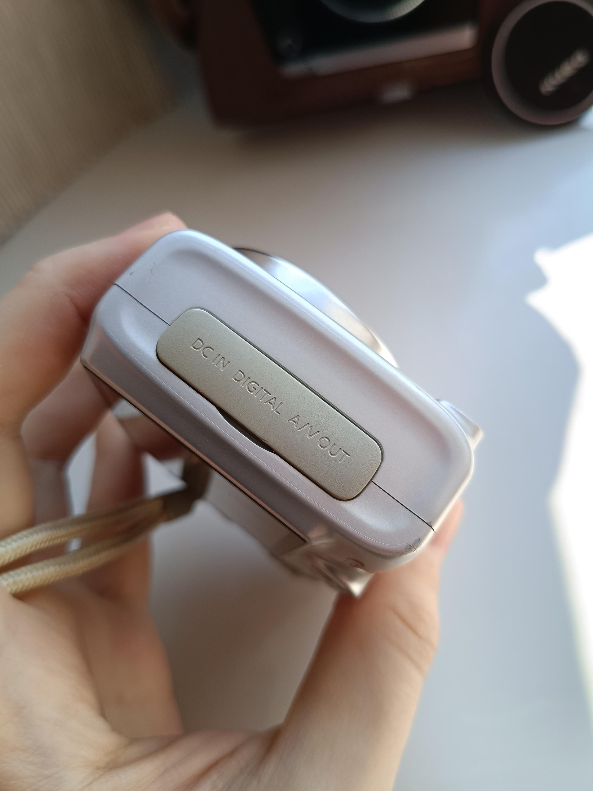 Canon Powershot A580 Silver 8.0MP Digital Compact Camera Working
