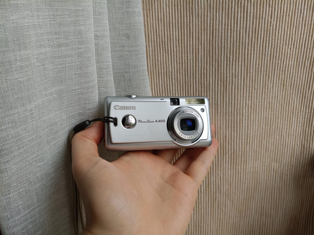 Canon Powershot A400 Silver 3.2MP Digital Compact Camera Working