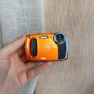 Fujifilm Finepix A500 Silver 5.1MP Digital Compact Camera Working