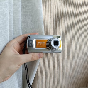 Sällsynt gul Canon PowerShot A470 7.1MP digital kompaktkamera Fungerar komplett set