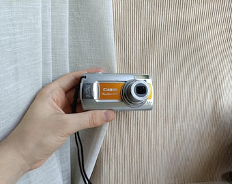 Canon Powershot A2200 HD Silver 14.1MP Digital Compact Camera