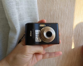 Nikon Coolpix L16 Black 7.1MP digital compact camera WORKing FULL Set