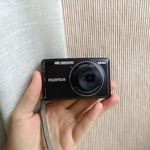 Fujifilm Finepix JX700 Black 16.0MP Digital Compact Camera Working
