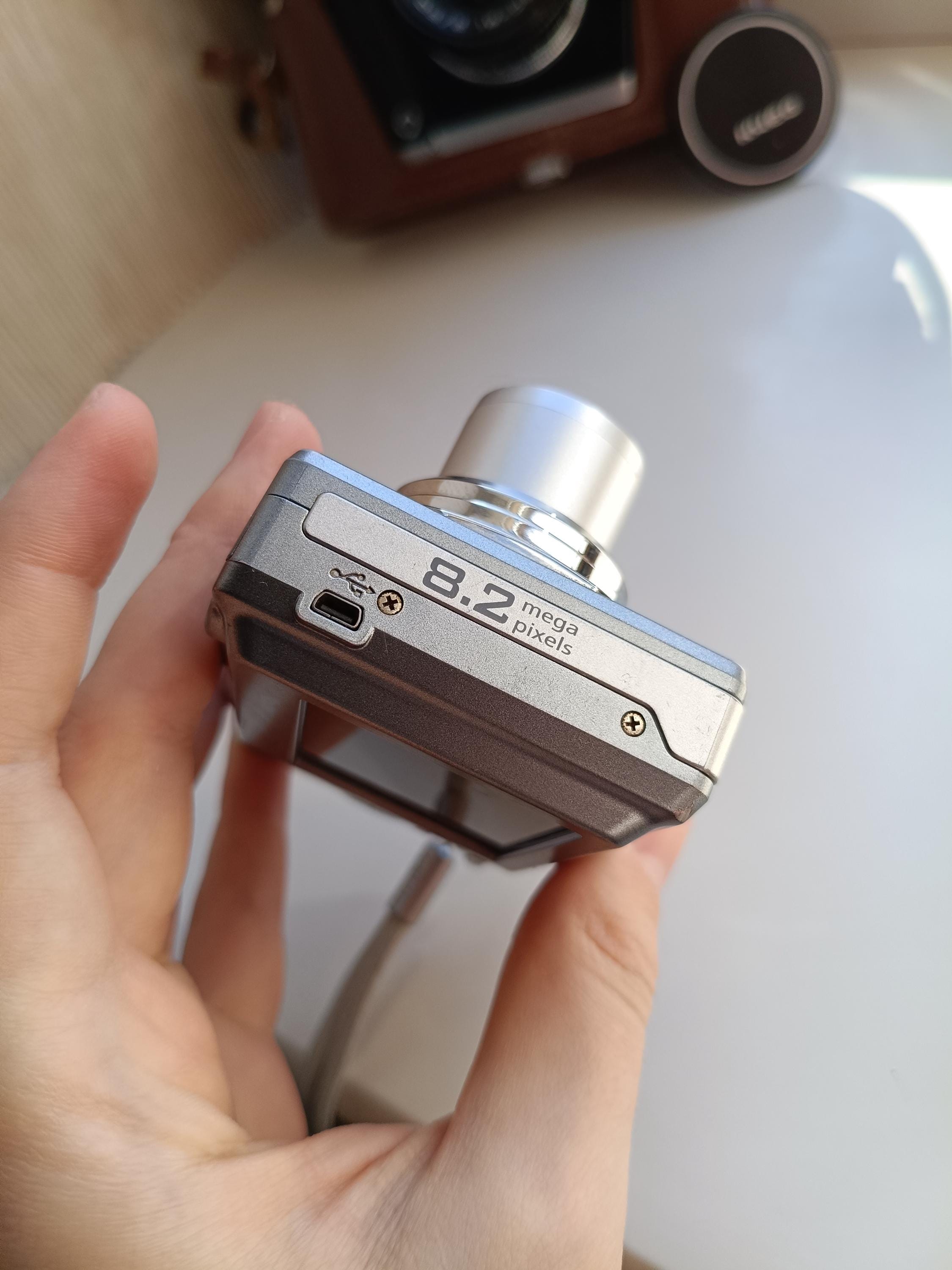Kodak Easyshare C813 Silver 8.2MP Digital Compact Camera Working