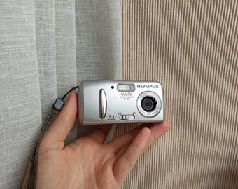 Fujifilm Finepix Z5 CCD Digital Camera Y2K Retro Compact With