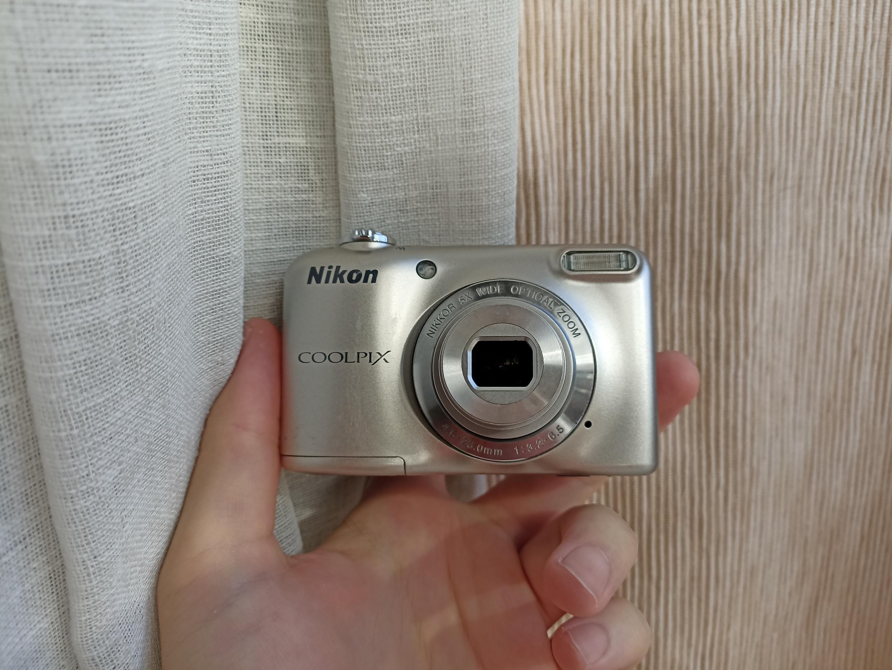 Nikon Coolpix L29 Silver 16.1MP Digital Compact Camera Working