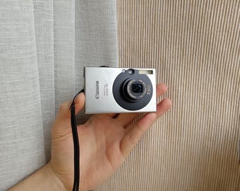 Digital Camera Canon IXUS 70 / PowerShot SD1000 Silver, Working, Full Set