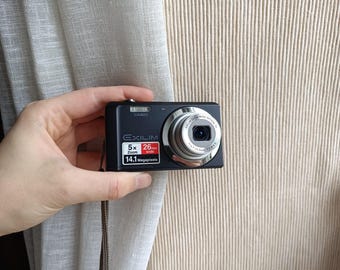 Casio Exilim EX-ZS5 Black 14.1MP digital compact camera WORKing Full Set