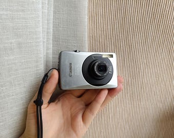 Fujifilm Finepix Z5 CCD Digital Camera Y2K Retro Compact With