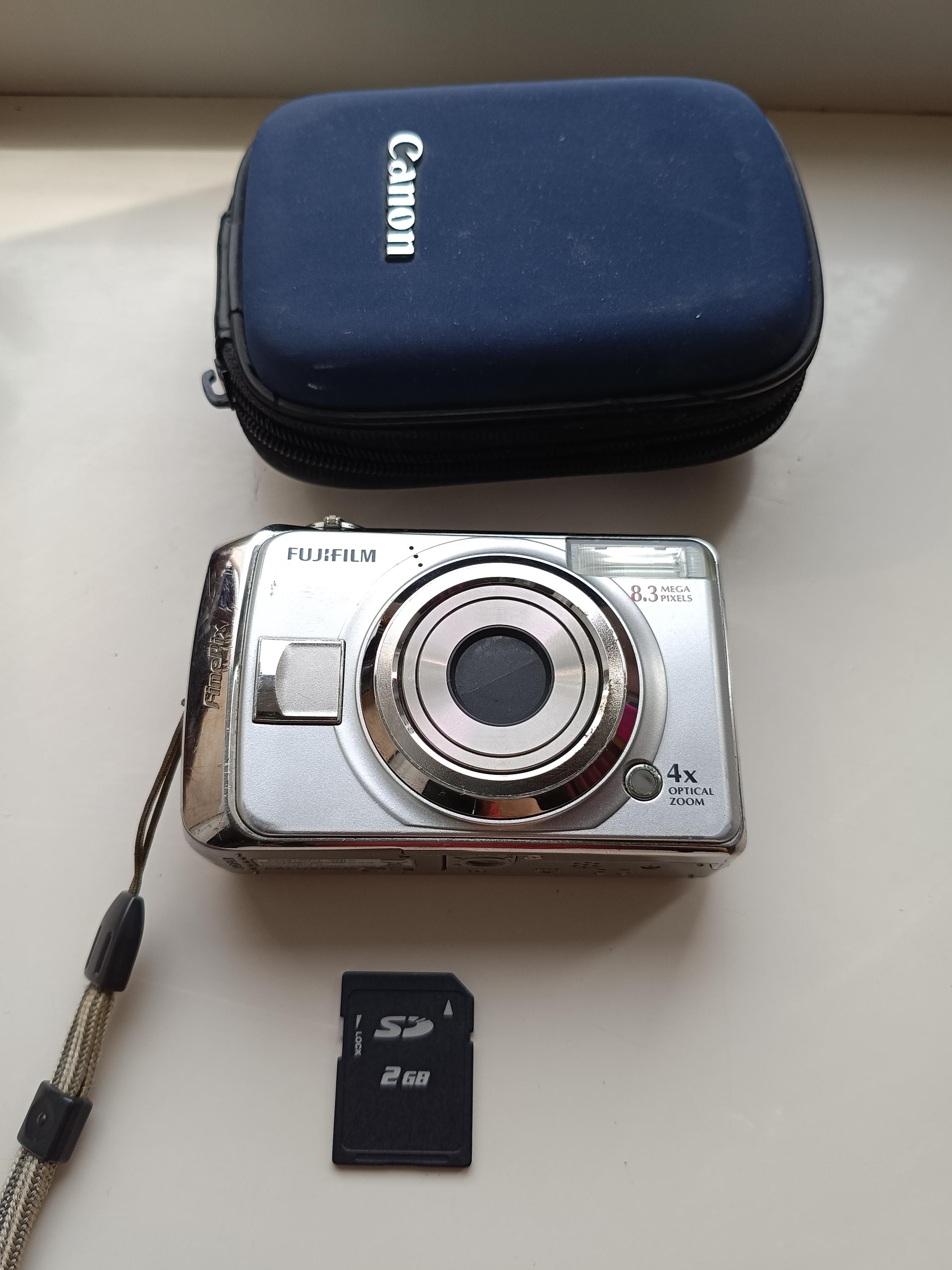 Fujifilm Finepix A820 Silver 8.3MP Digital Compact Camera Working