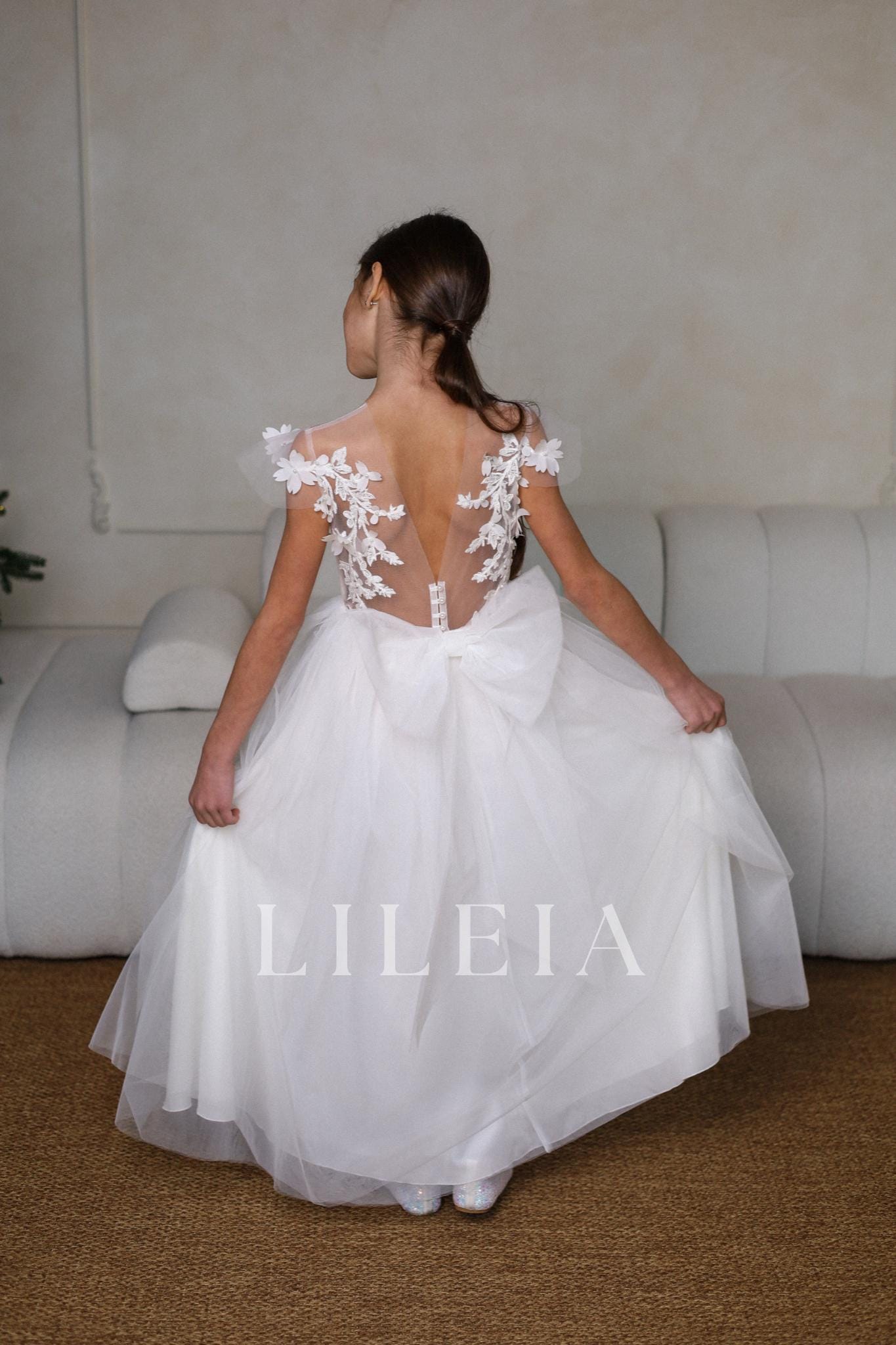 SlenyuBridal Holy First Communion Dress - Ivory Lace Flower Girl Dress, Size 16