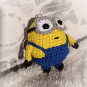 Minion - Amigurumi - Spielzeug - Plüschtier - Handgemacht - Geschenk - Niedlich - Häkeln - Bob - Minion Puppe - Schlüsselanhänger