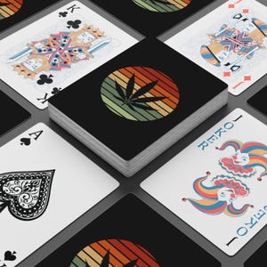 Baraja de cartas de cannabis, regalo de marihuana 420 para fumetas, cartas de póker retro con hojas de marihuana, artículos esenciales para una noche de juego con amigos fumadores