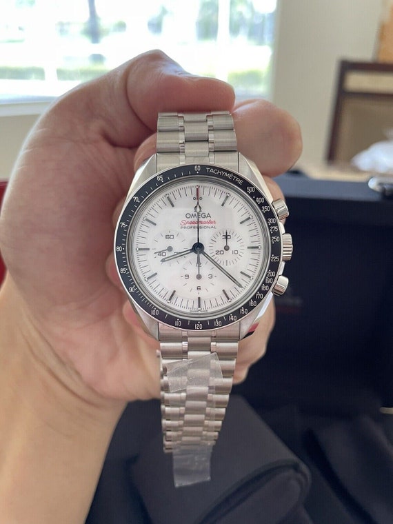 Omega speedmaster moonwatch 42mm sale