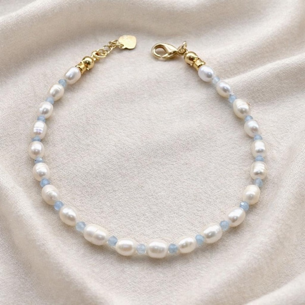 Süßwasser-Reisperlen Armband - Aquamarin Akzent, März Geburtsstein Geschenk, Stretch oder Verschluss