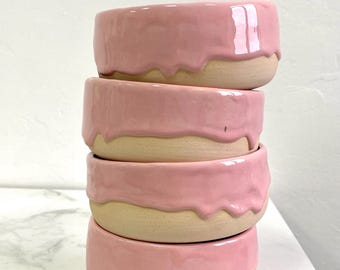 Handgemachte Keramik Matcha Schale | Rosa glasierte Steinguttasse | Minimalistische Keramik | Rad getöpfert Teeschale