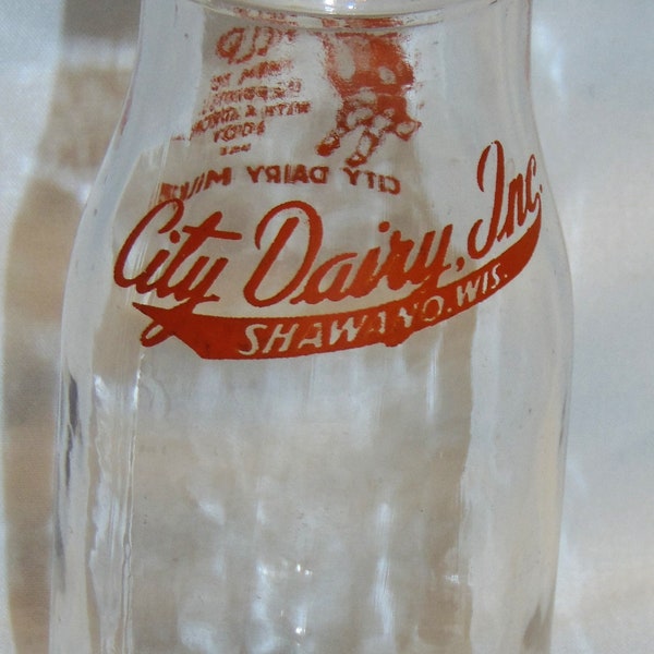 City Dairy Inc Shawano Wis Half Pint School Milk Bottle