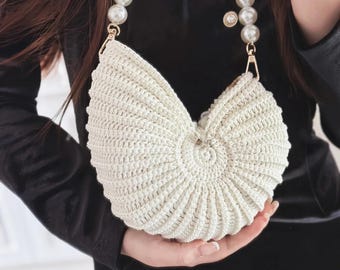 Bolso de hombro bohemio de algodón y crochet con conchas, bolso de crochet con perlas hecho a mano, bolso informal, regalo para ella, bolso tejido para mujer, bolsos cruzados de crochet