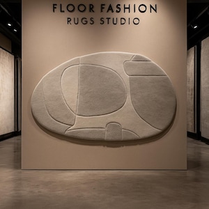 Handmade New Zealand Wool Tufted Rug: Beige Abstract Organic Shape