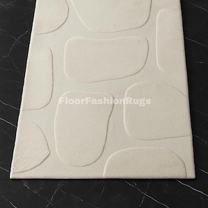 Handmade New Zealand Wool Tufted Rug: Abstract Cream Geometric Design