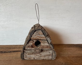 Rustic Wooden Bird House // Collectible Bird House // Rustic Log Cabin Style // Trianglular Shape