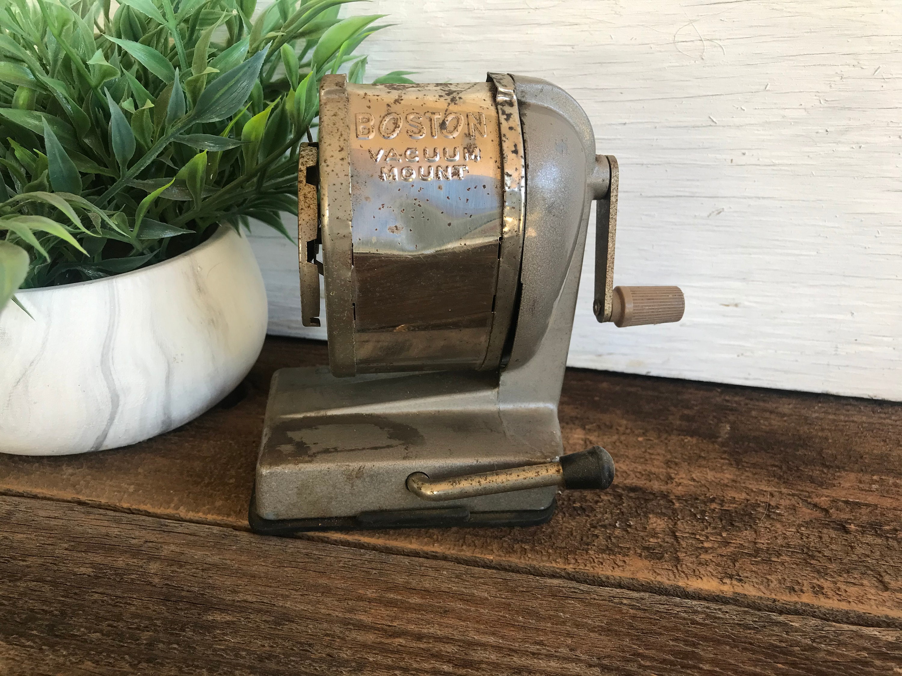 Vintage Boston Vacuum Mount Pencil Sharpener 8-size - Etsy