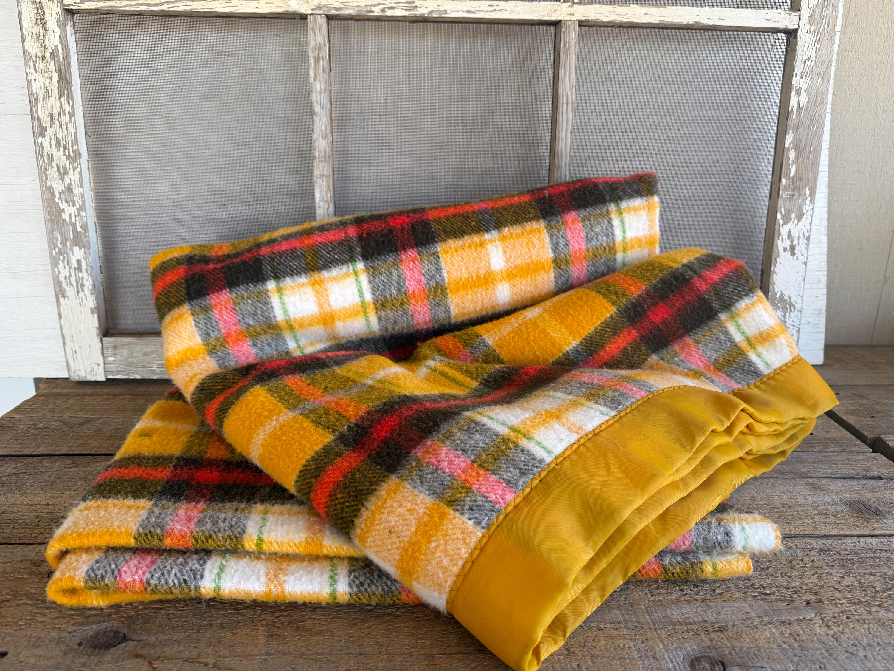Vintage Tartan Plaid Flannel Blanket // Gold, Brown, Red