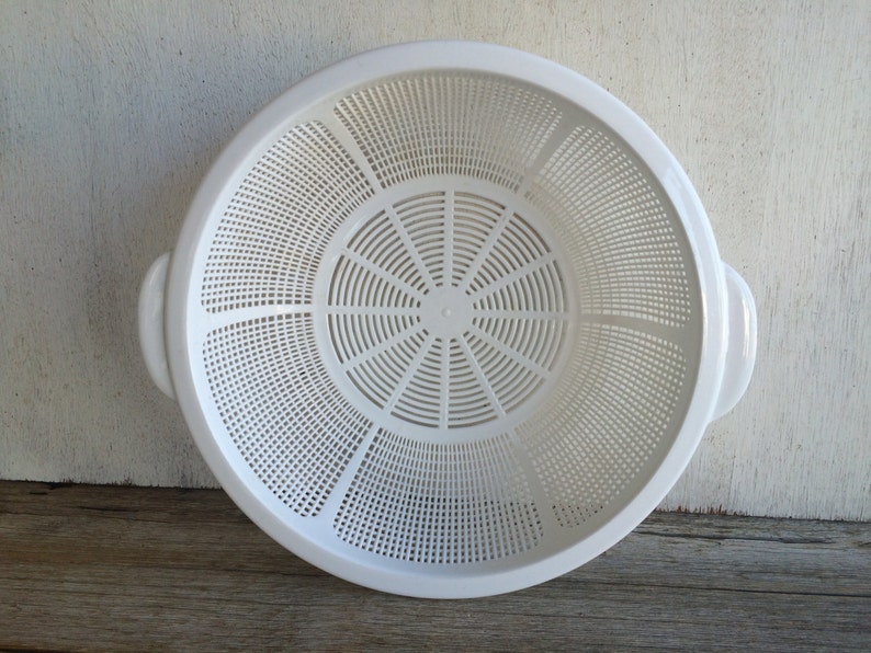 Large Vintage Colander in White Strainer Vintage Kitchen